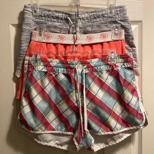 🟠🟠 Shorts Bundle (Junior’s size M) DEB, No Boundaries, Old Navy